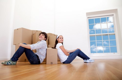 Local home moving service supporting flats and family homes in Paddington