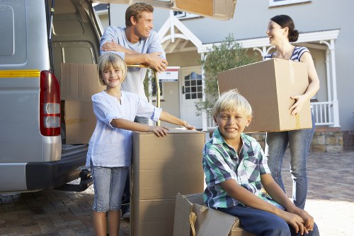 Local moving team handling access challenges in Paddington